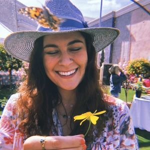 Meet your Posher, Carmen